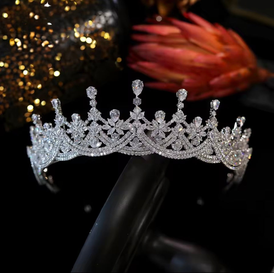 Bridgette Bridal Crown (Pre-Order)