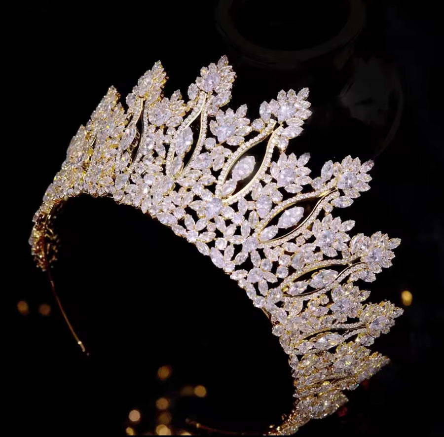 Adelaide Bridal Crown (Pre-Order) 2 Colours