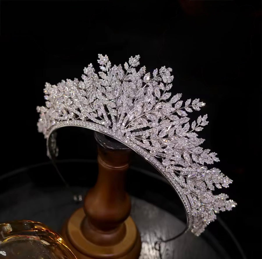 Helena Bridal Crown (Pre-Order)