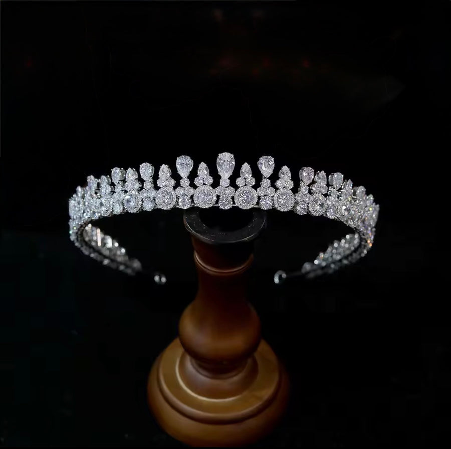 Scarlett Bridal Crown (Pre-Order)