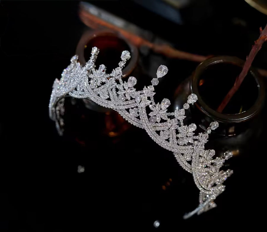 Bridgette Bridal Crown (Pre-Order)
