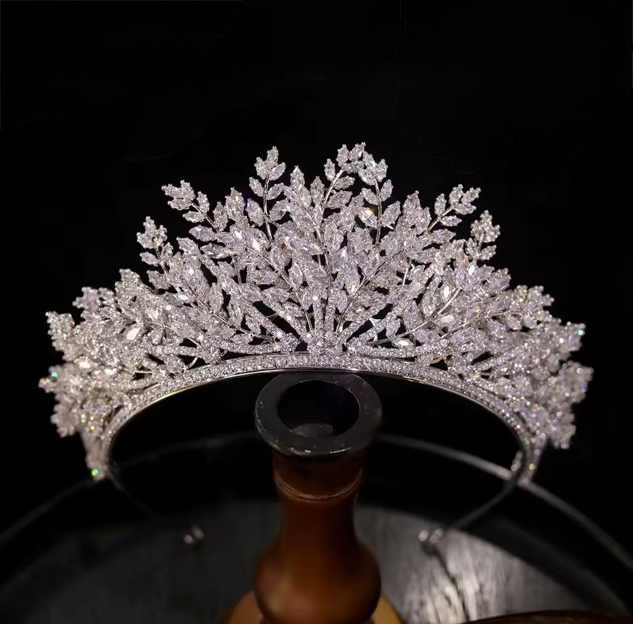 Helena Bridal Crown (Pre-Order)