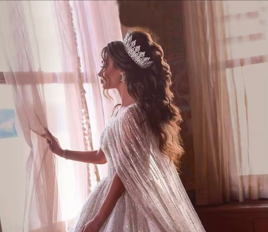 Victoria Crown (Pre-Order) 2 Colours