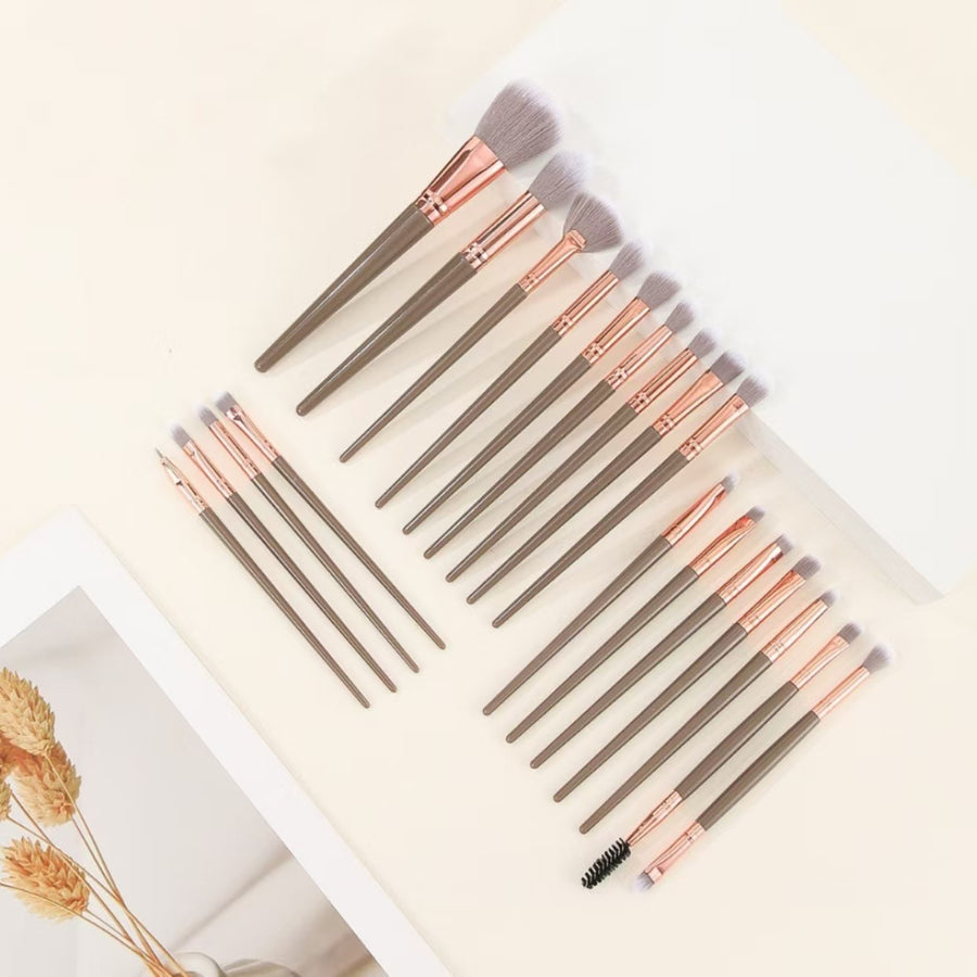 Brown and Gold Complete 20-Piece Makeup Brush Set with Travel Pouch - Professional Synthetic Face & Eye Brushes Kit